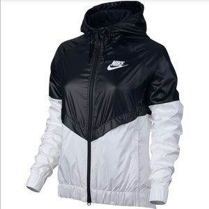 Nike windbreaker